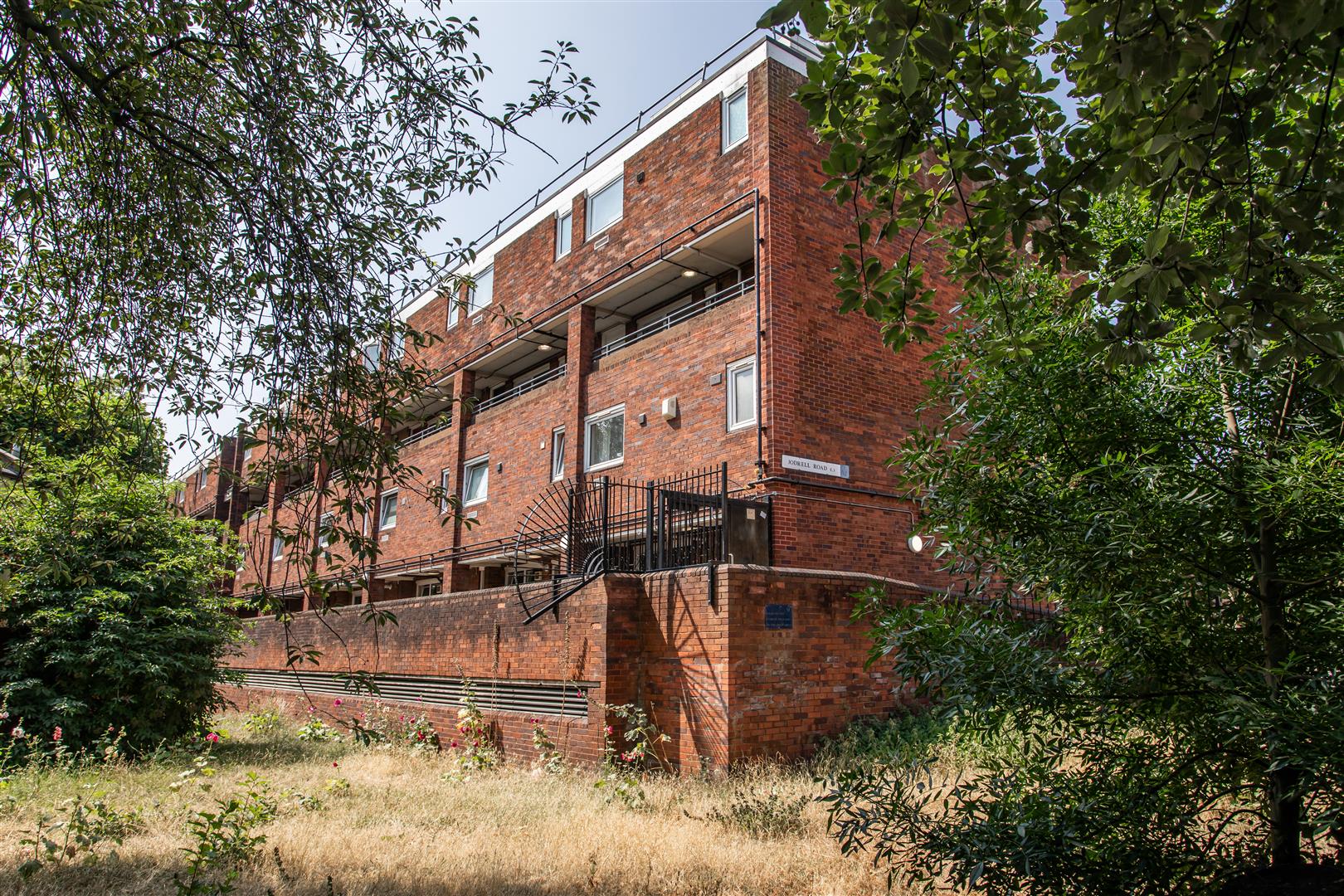 Ollerton Green, Bow